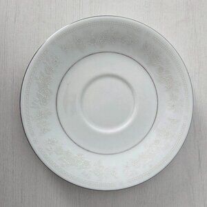 Vintage Chantilly by Liling Fine China Floral Bdr LILCHA Tea Saucer Plate